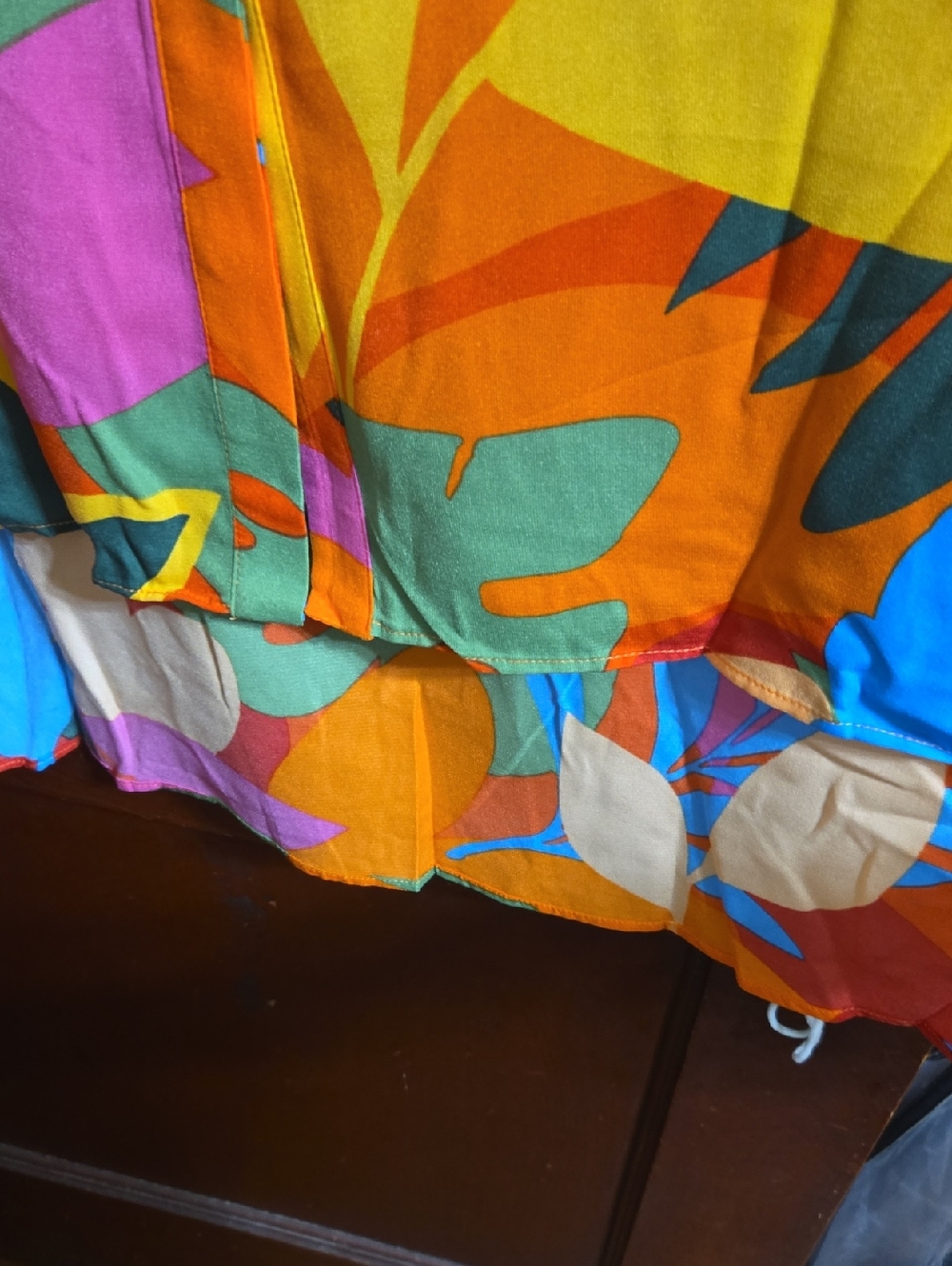 Vibrant Tropical Print Button-Up Tunic - Picture 6 of 9
